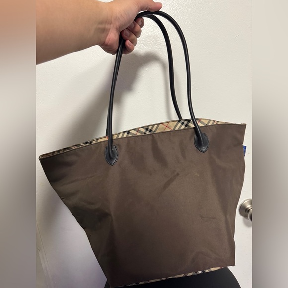 Burberry Nova Check Brown Synthetic Handbag Authentic Pre - Owned 100% AUTHENTIC - Picture 9 of 12